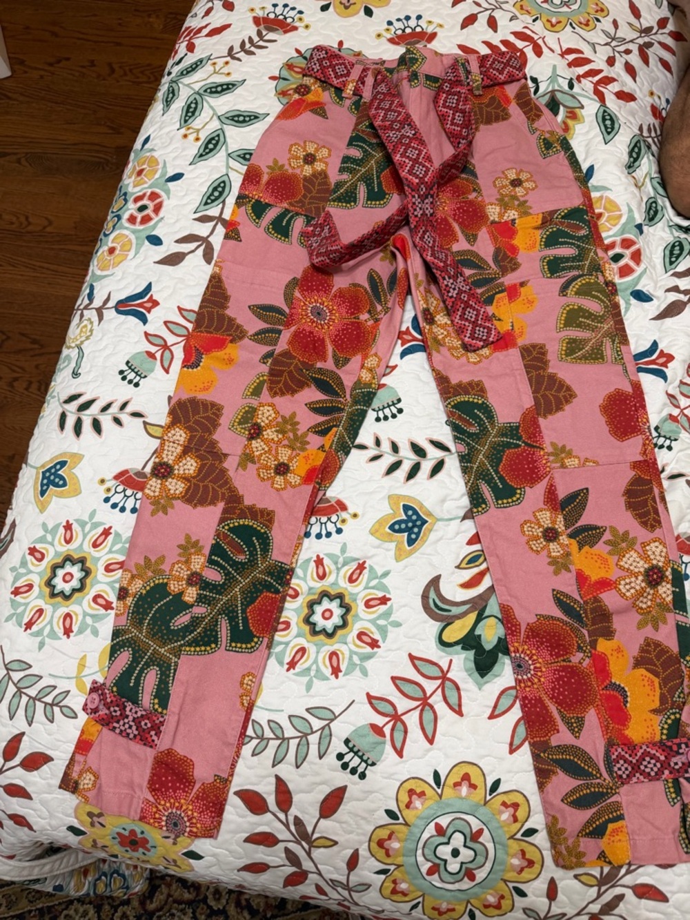 FARM Rio Pink Floral Cotton Tie-Waist Lounge Pants